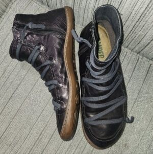 Camper Peu Cami Ankle Bootie